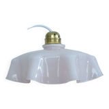 Suspension ancienne en verre rose opalin