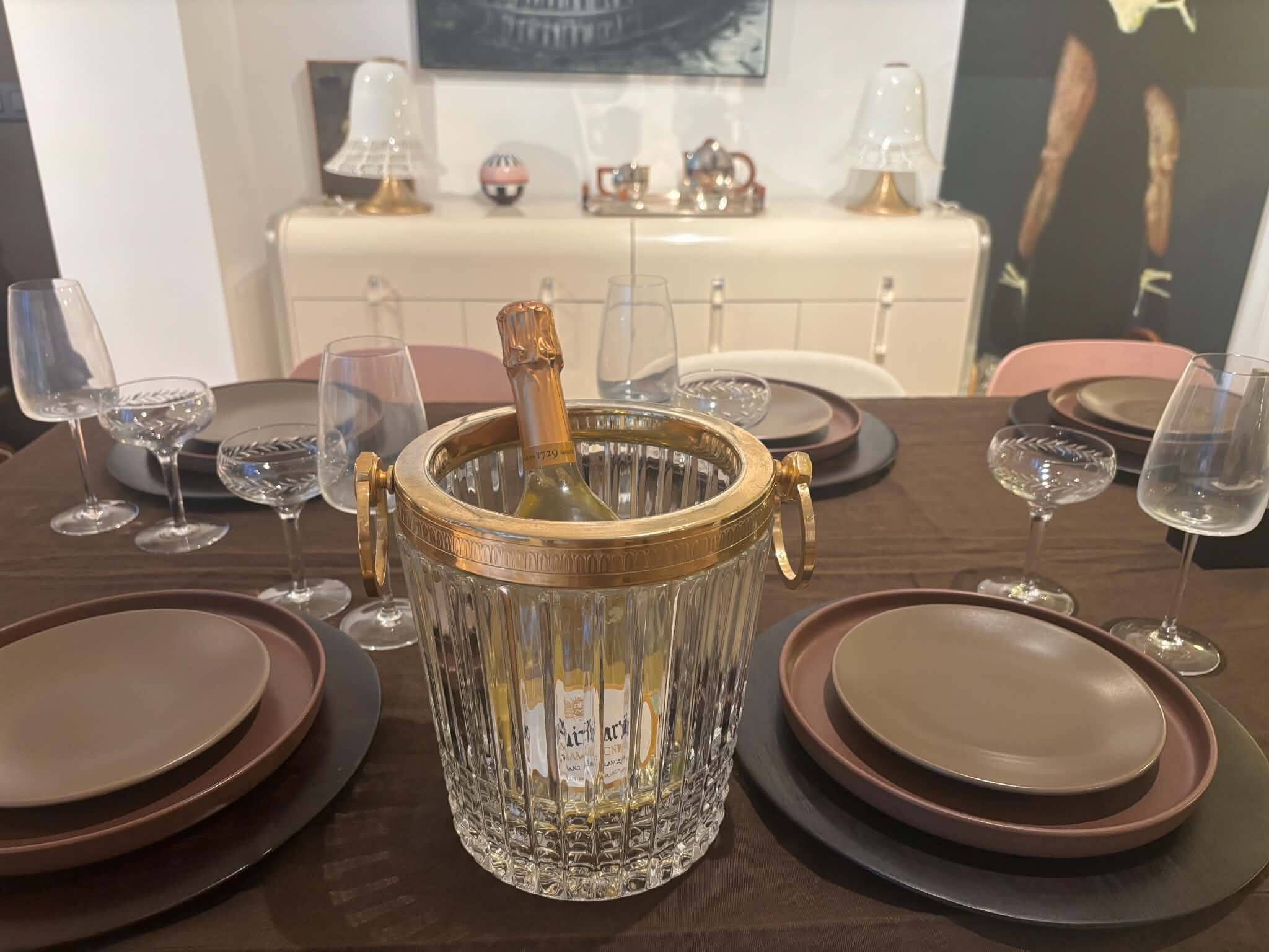 Champagne bucket