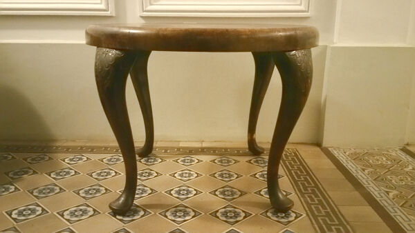 Table ronde baroque style Chippendale