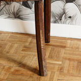 Brutalist cowherd stool