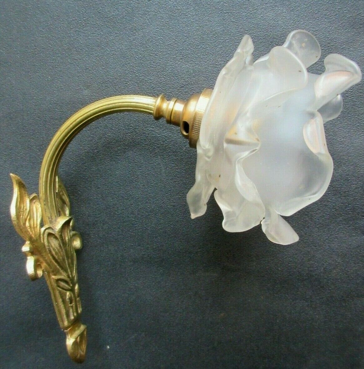 Art Deco art brass carved with acanthus, pink tulip in colorless glass