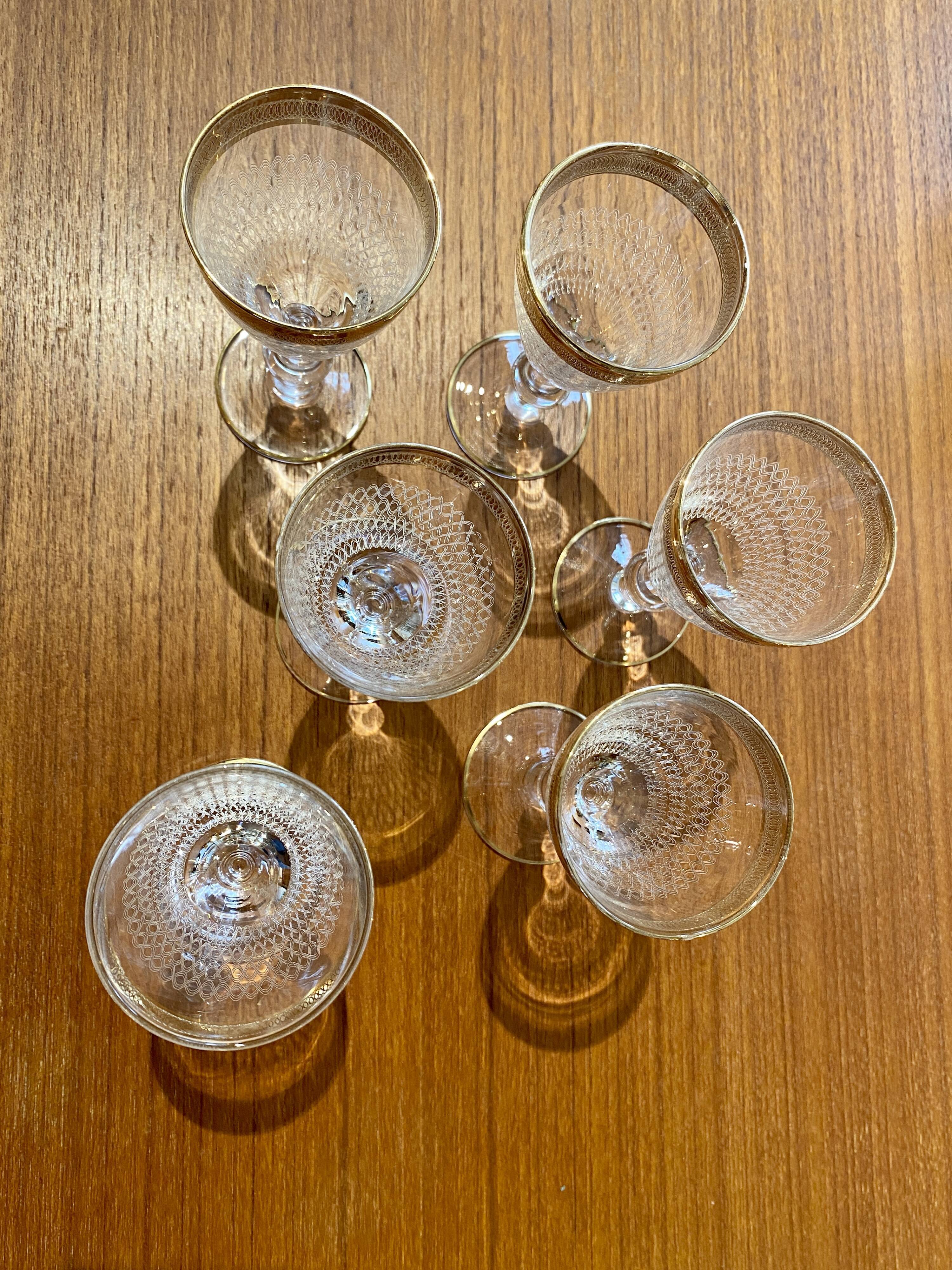 Set of 6 engraved digestive/liqueur/port/drop glasses