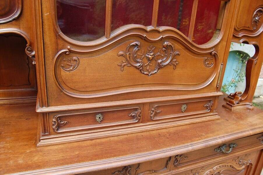 Buffet deux corps Napoléon III en noyer fin du 19e siècle