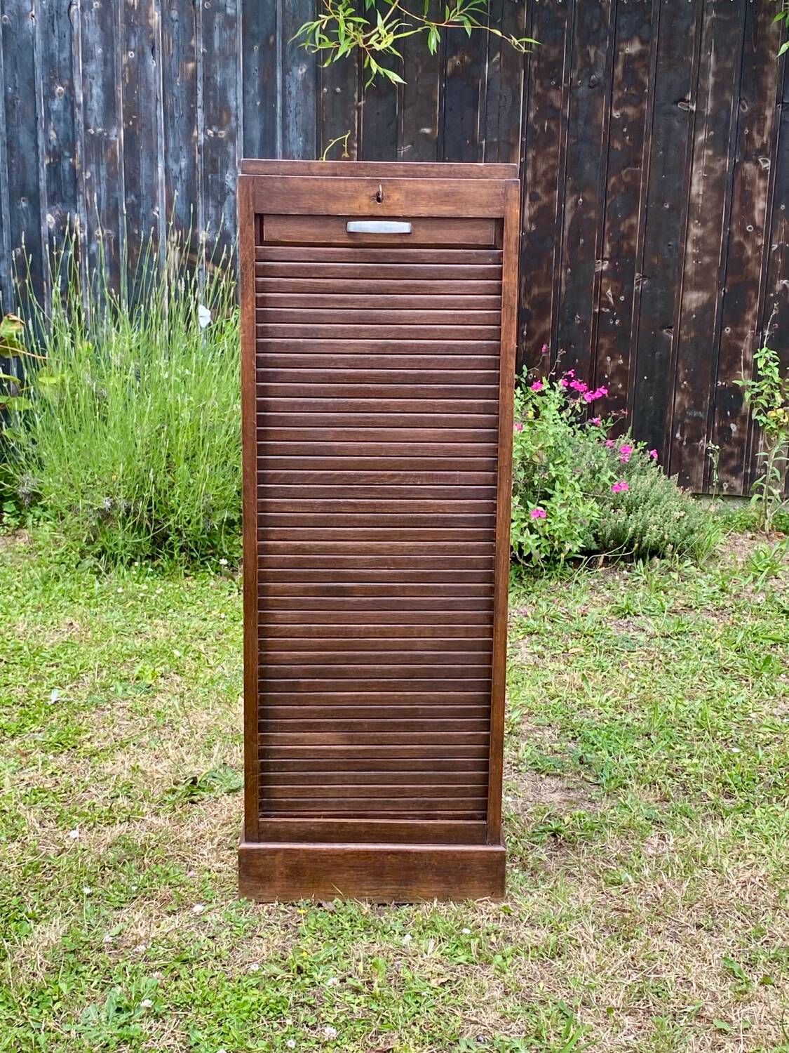 Renovated curtain filing cabinet from the early 20th century