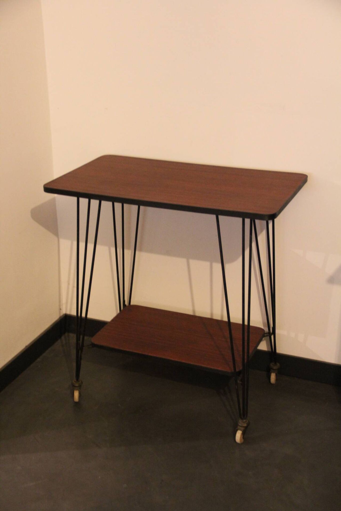 50s TV table serving trolley