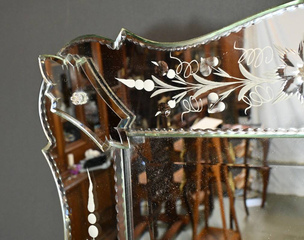 Venetian Murano Glass Mirror, Italy – Early 20th Century