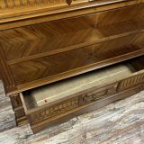 Exceptionnelle commode de style Louis XVI en noyer vers 1850