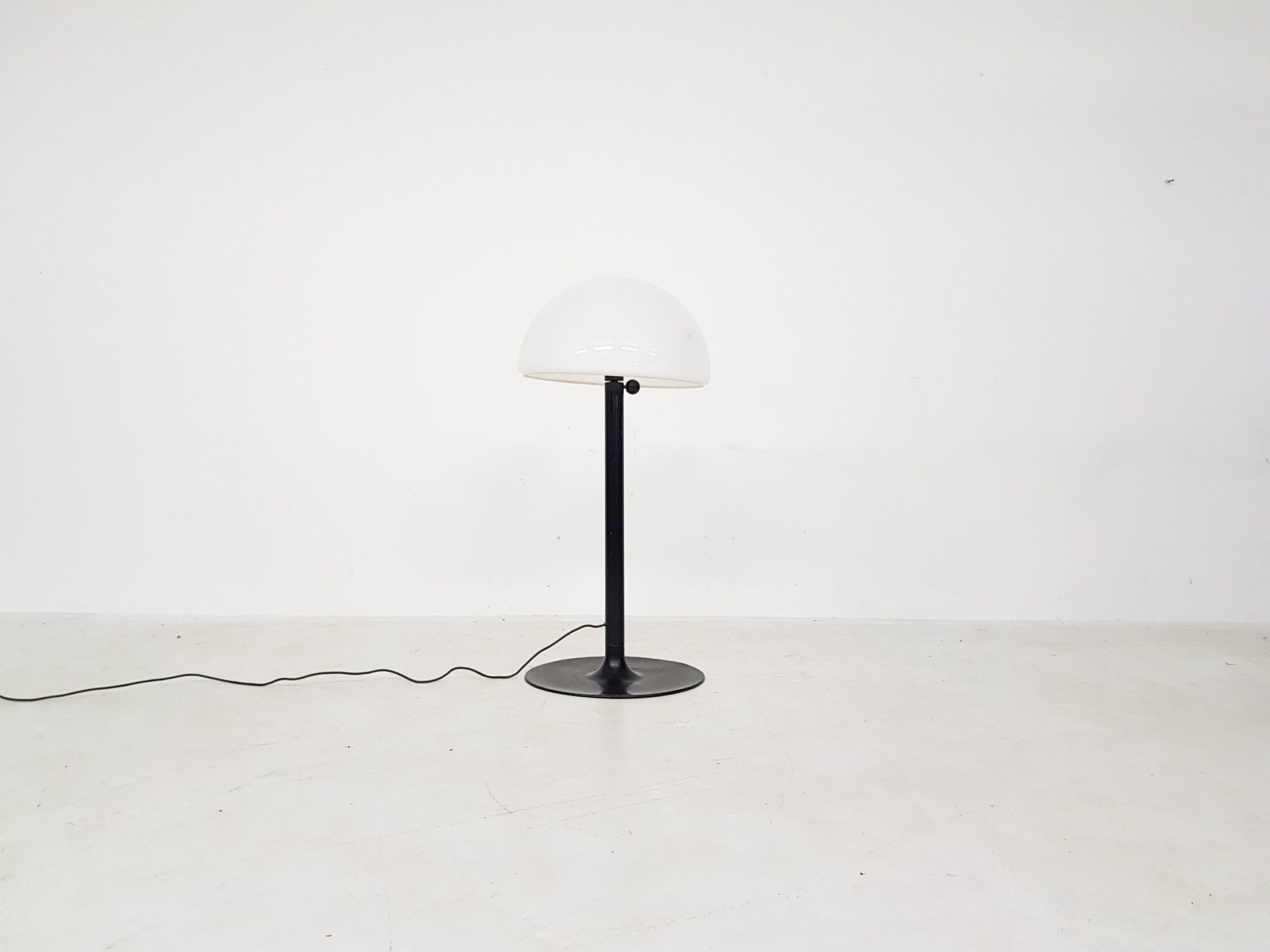 Lampadaire réglable du milieu du siècle