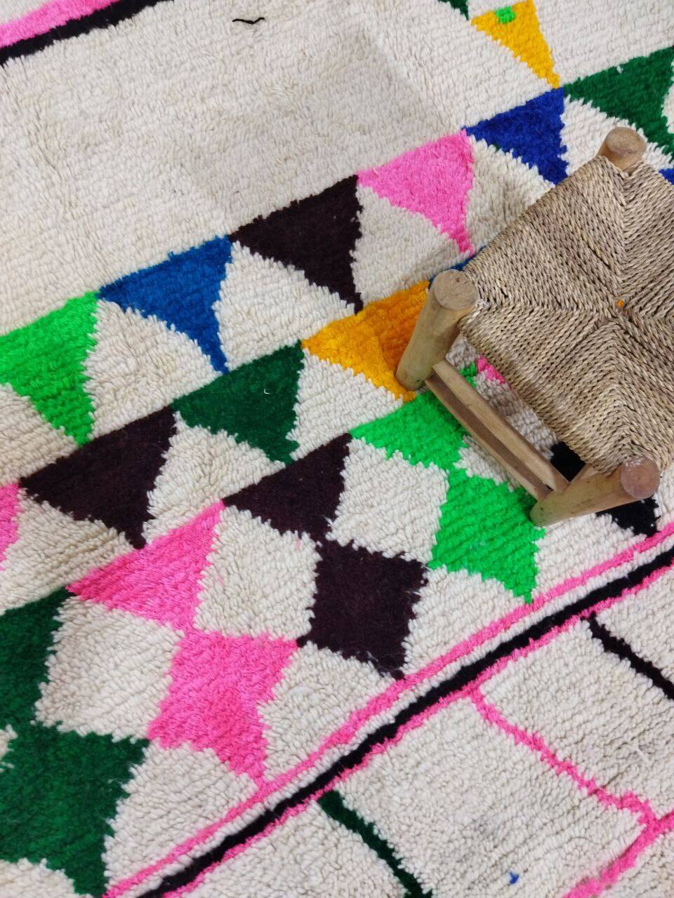 Handmade Moroccan Berber rug 300 x 190 cm