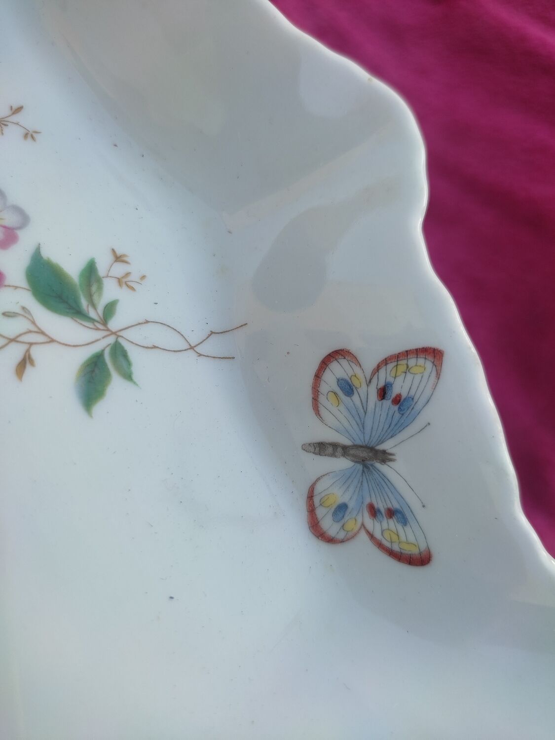 Porcelain sushi or sweet dishes