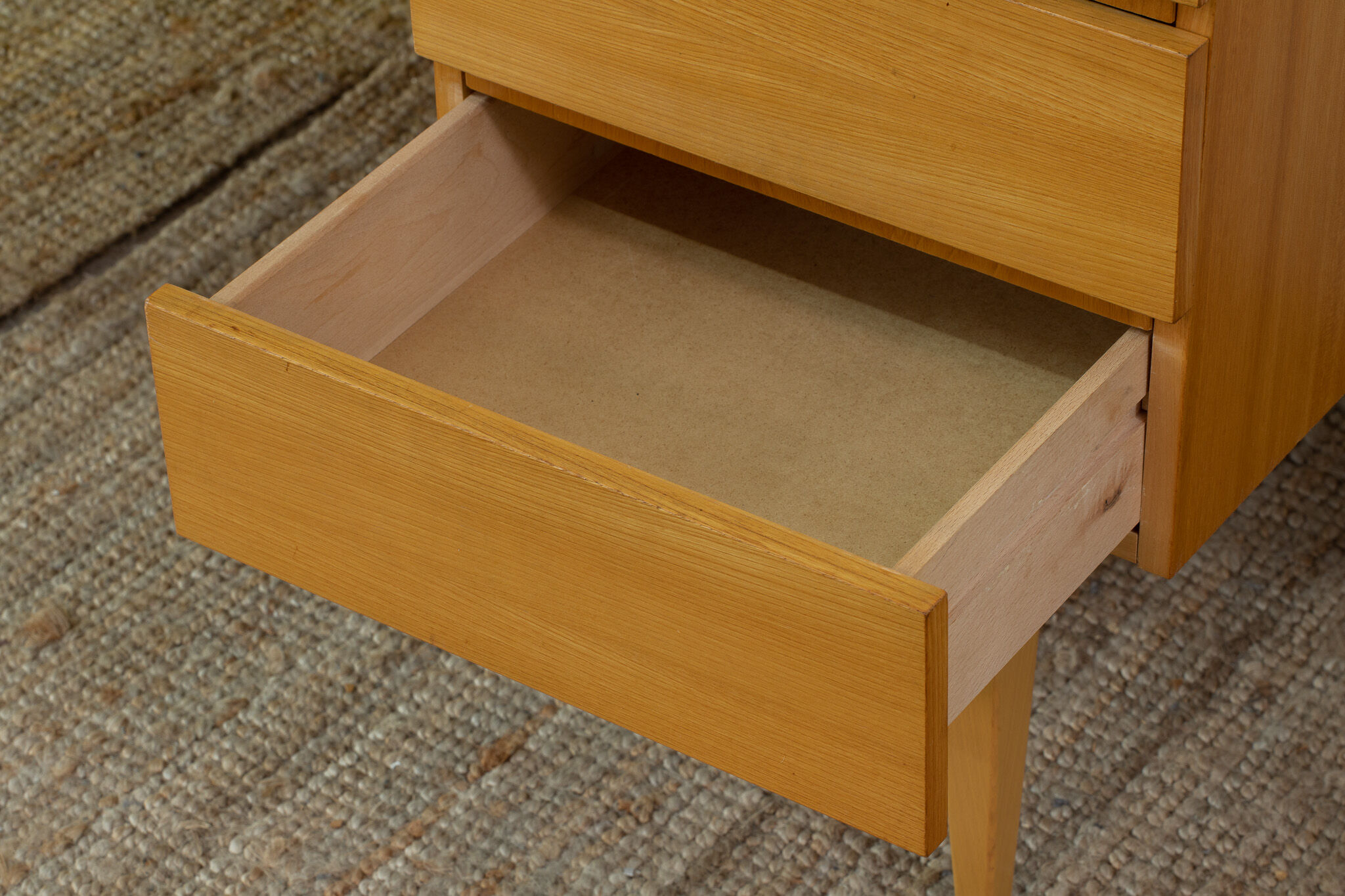 Vintage Scandinavian Office – 130 cm