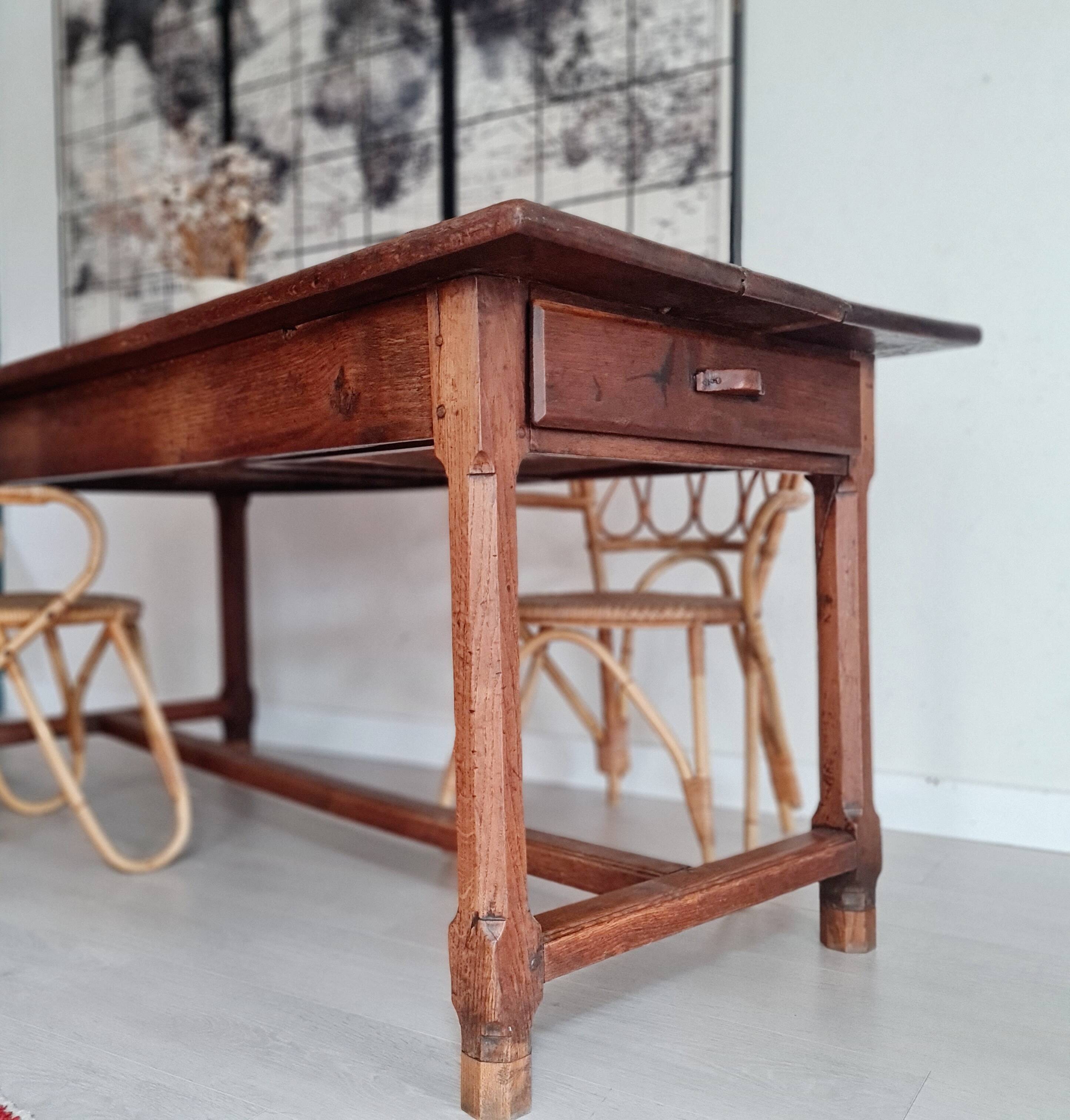 Antique farm table with 2 drawers