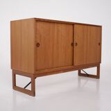 Børge Mogensen, sideboard with sliding doors.