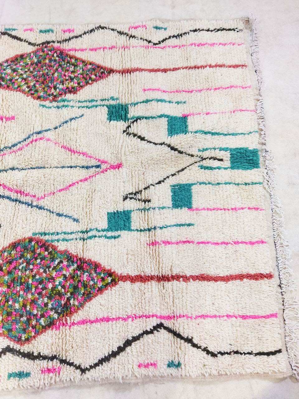 Moroccan berber rug 250x154cm