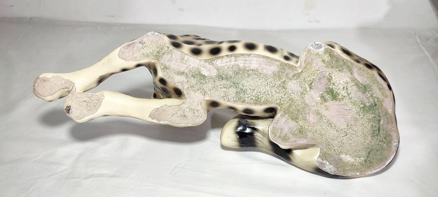 Leopardo de cerámica. España, 1960s.