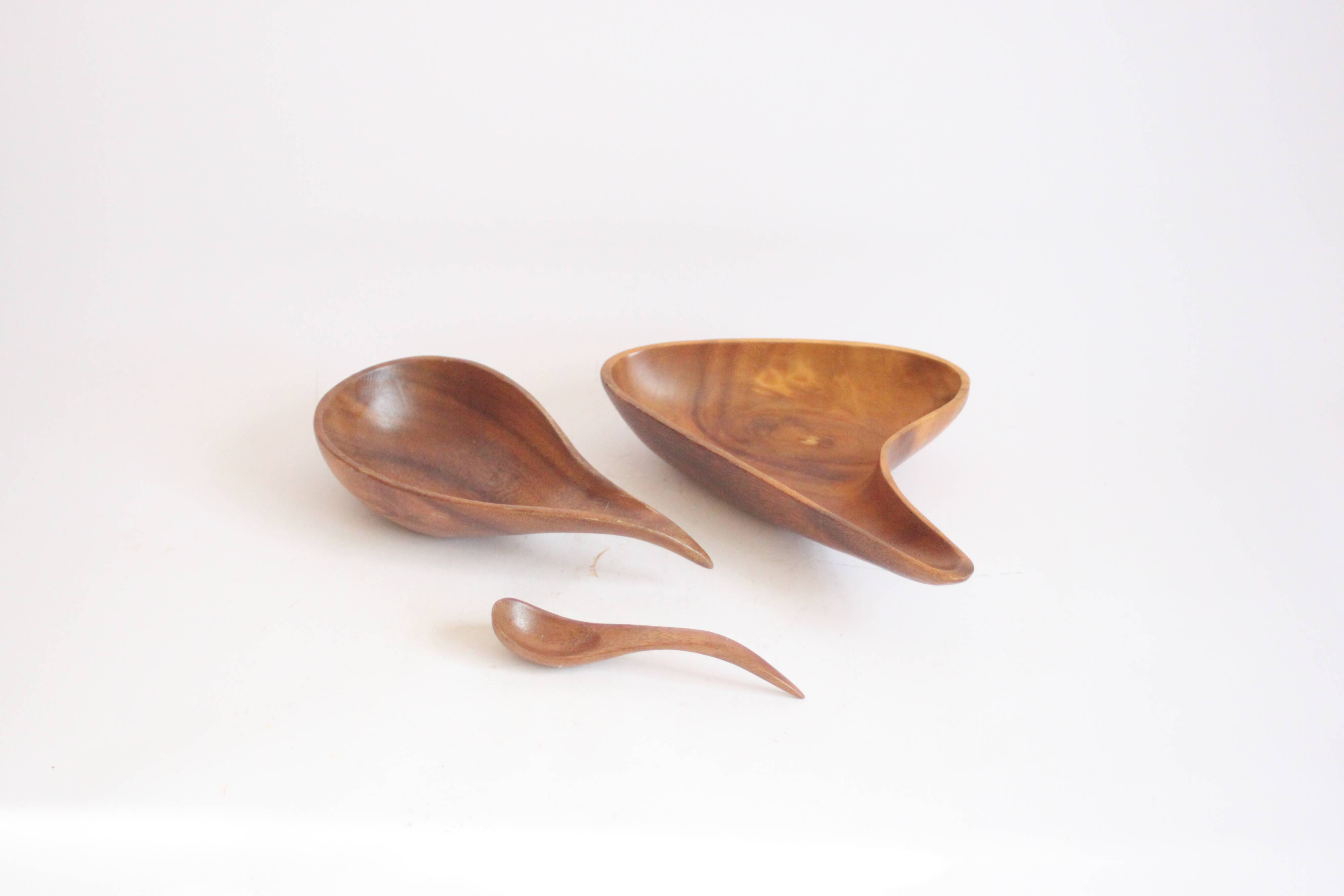 Bols en bois, lot de trois