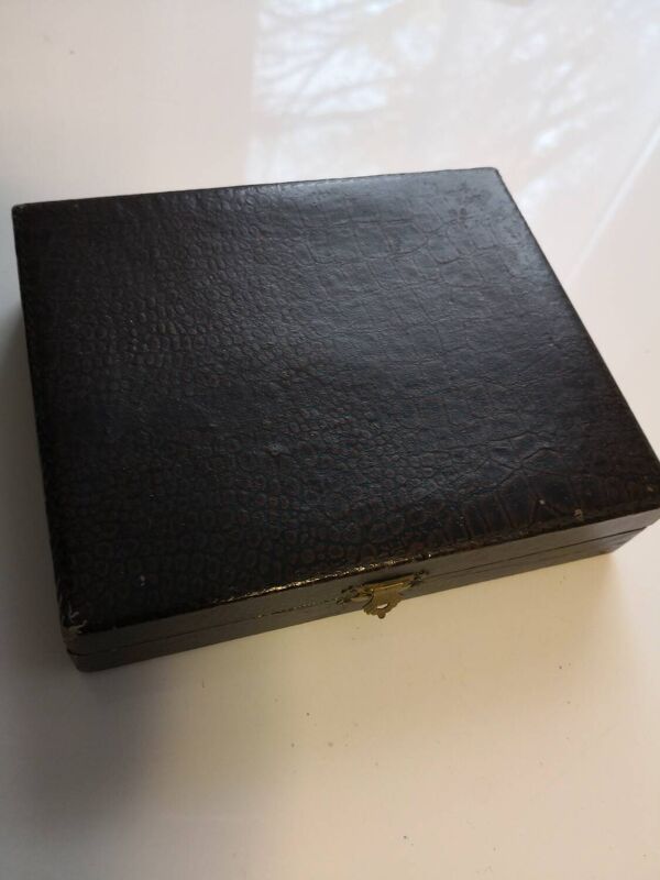 Cuillères à dessert Médaillon