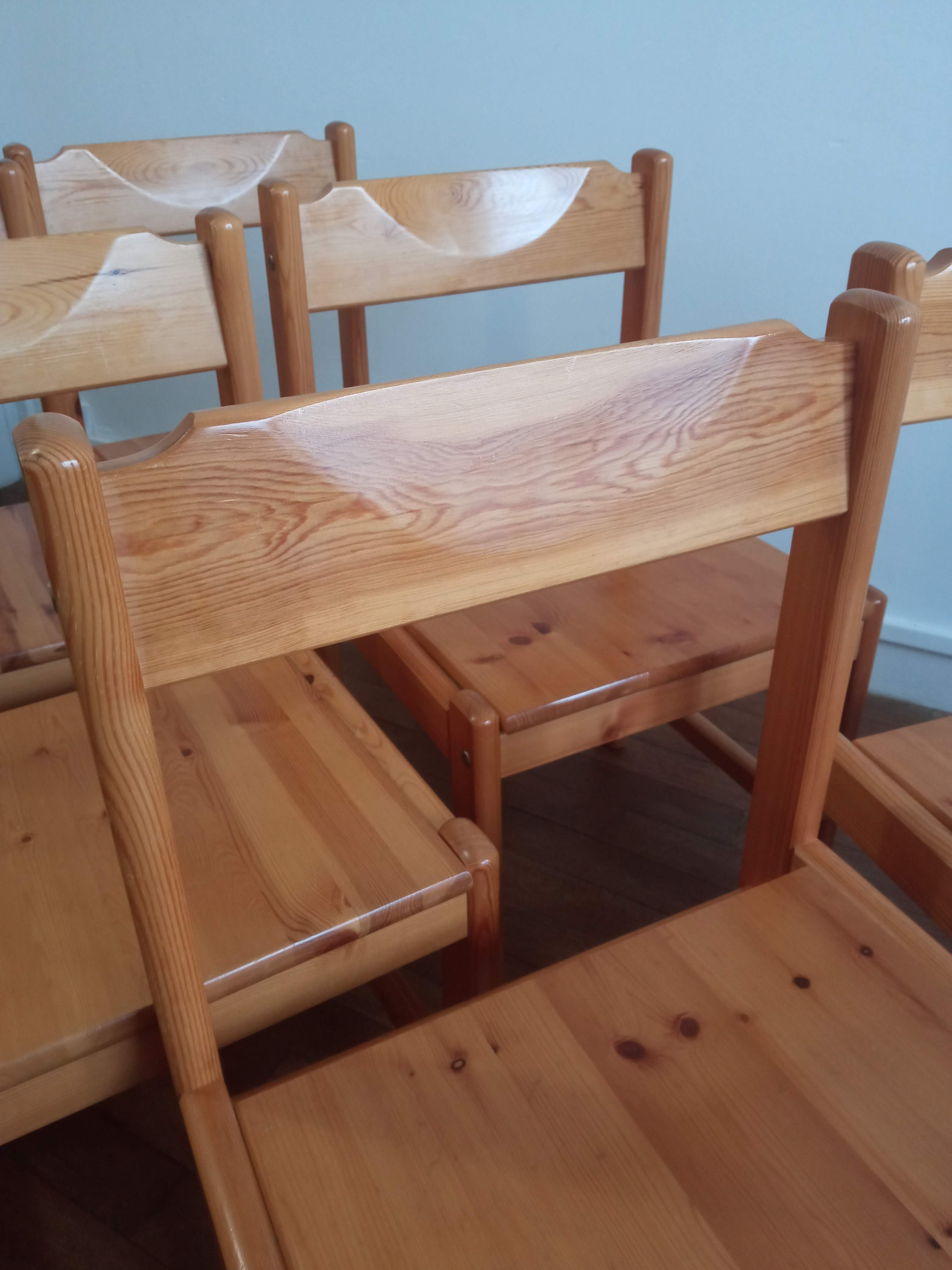 Series of 6 pine chairs 1980