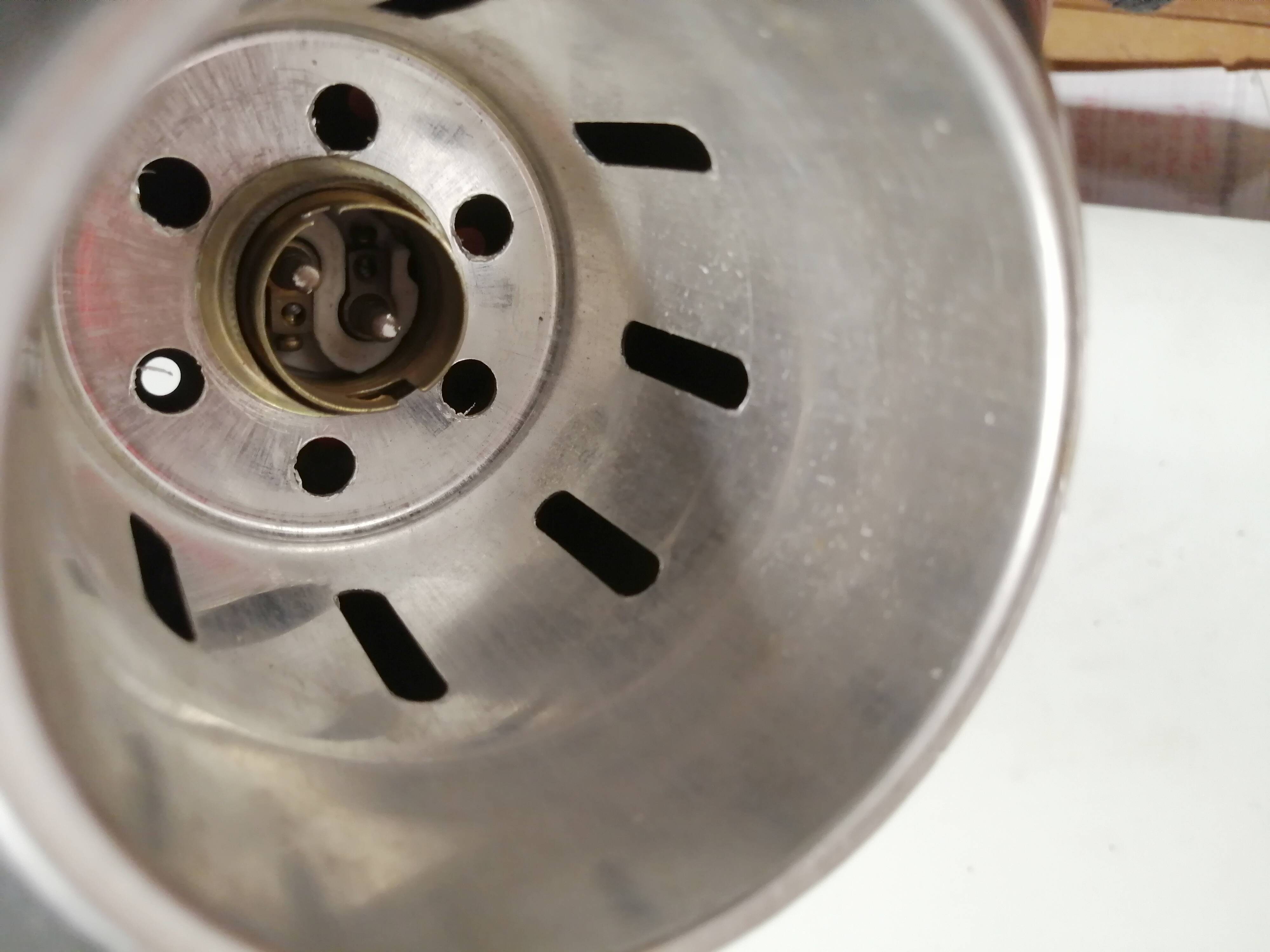 Orange eye ball lamp applies or to lay 70 Italy