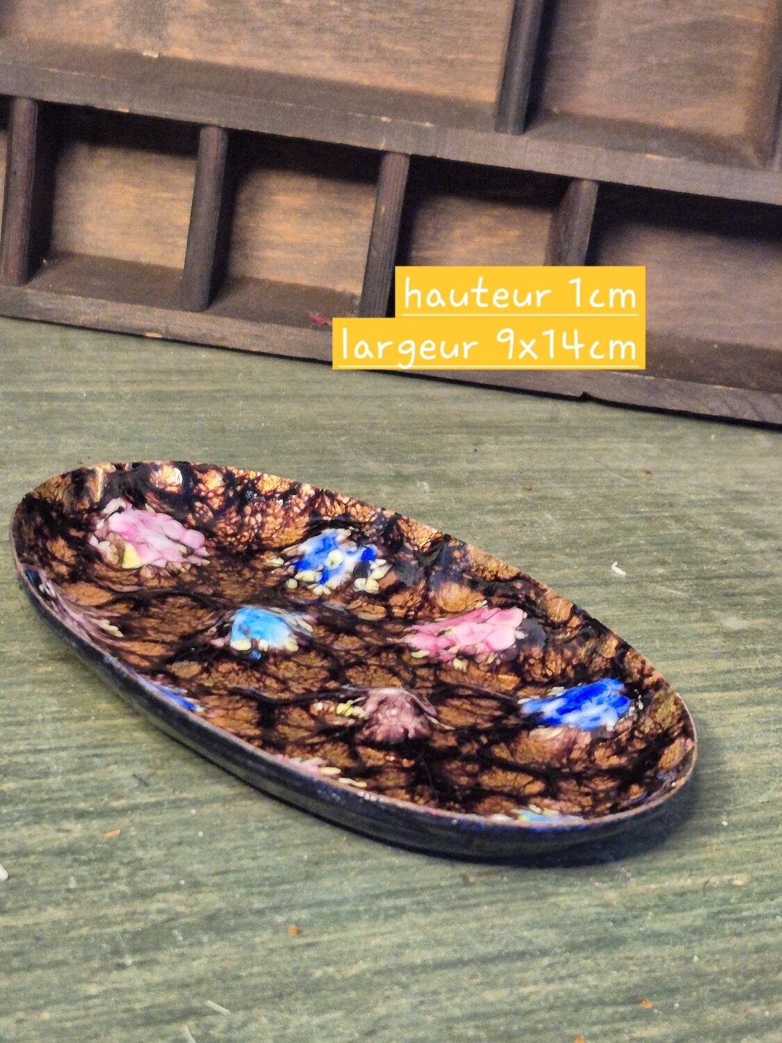 Enamelled catchall