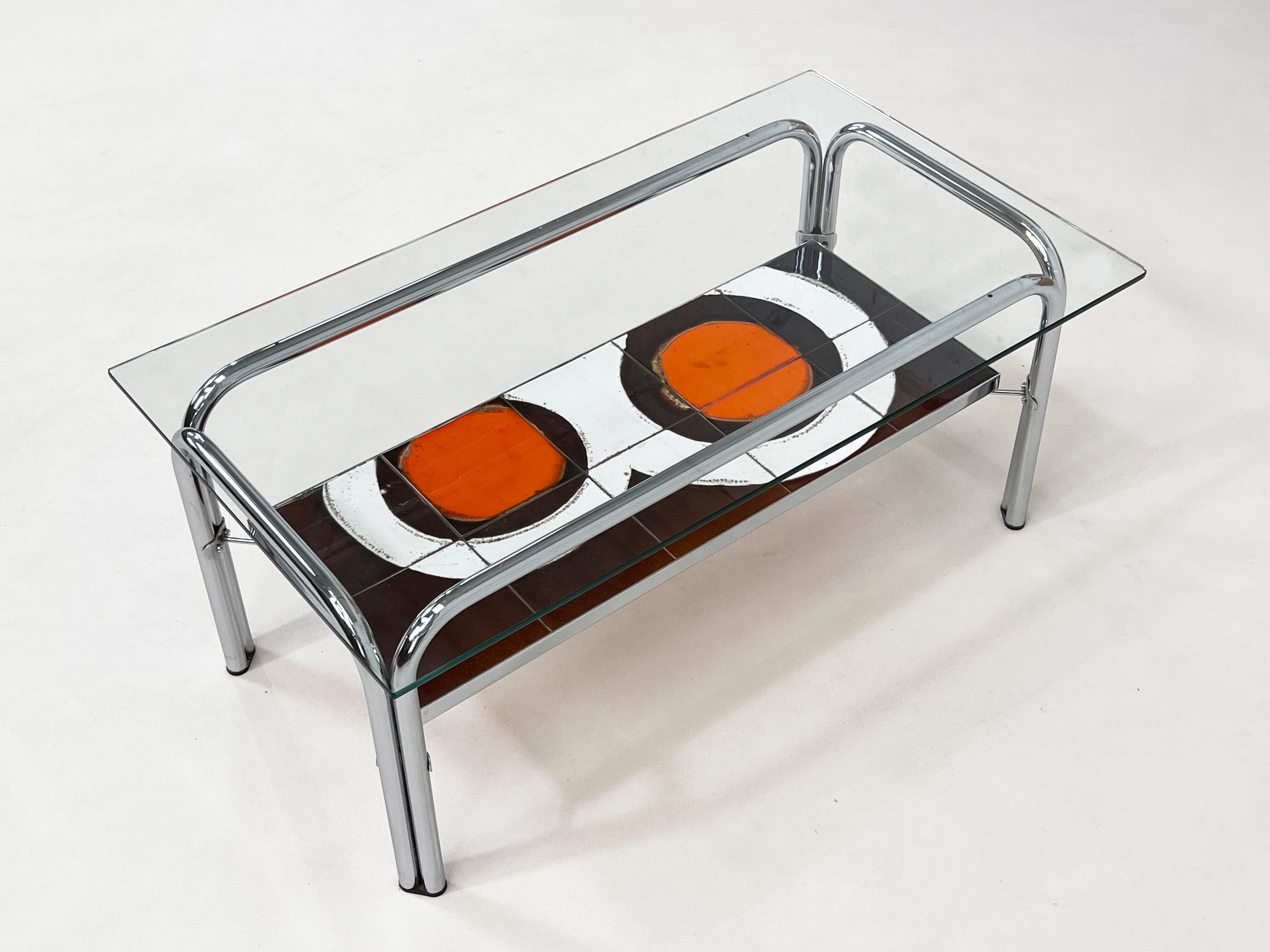 Coffee table of the 60s - 70s in ceramic, chrome and glass