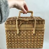 Wicker basket
