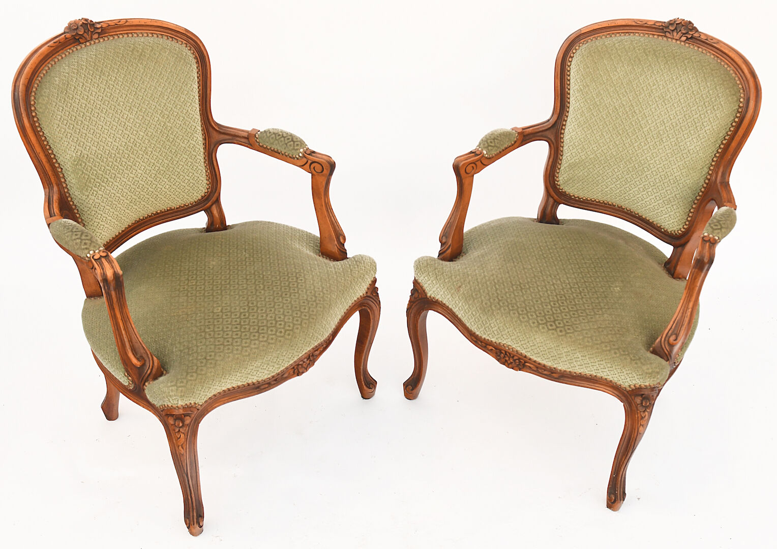 4 fauteuils de style louis xv