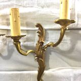 Paire d’appliques 2 lumières bronze St Louis XV