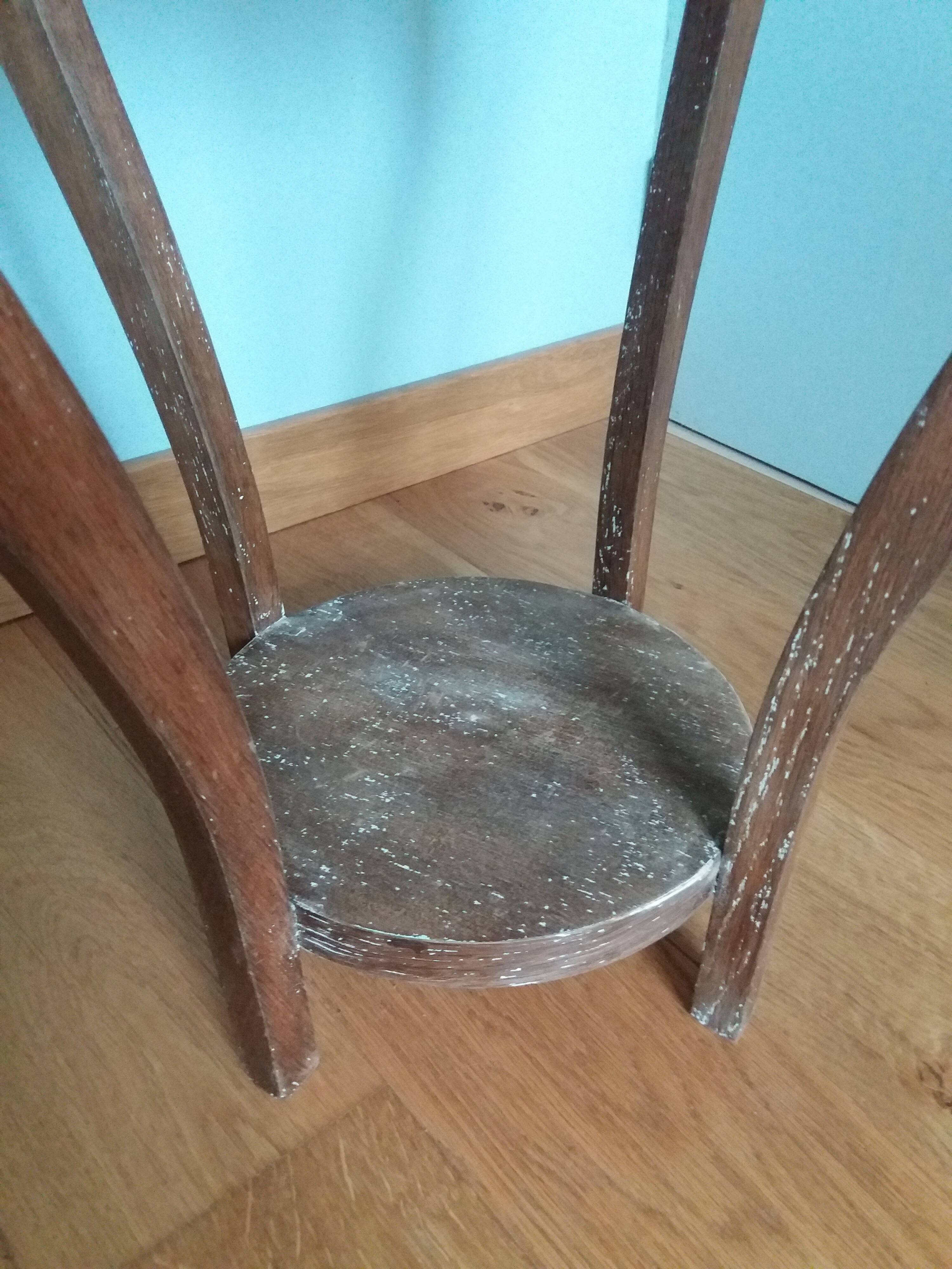 Art Deco pedestal table