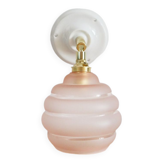 Pink opaline wall lamp