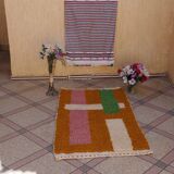 Traditional handmade Berber rug, size 150 x 250 cm