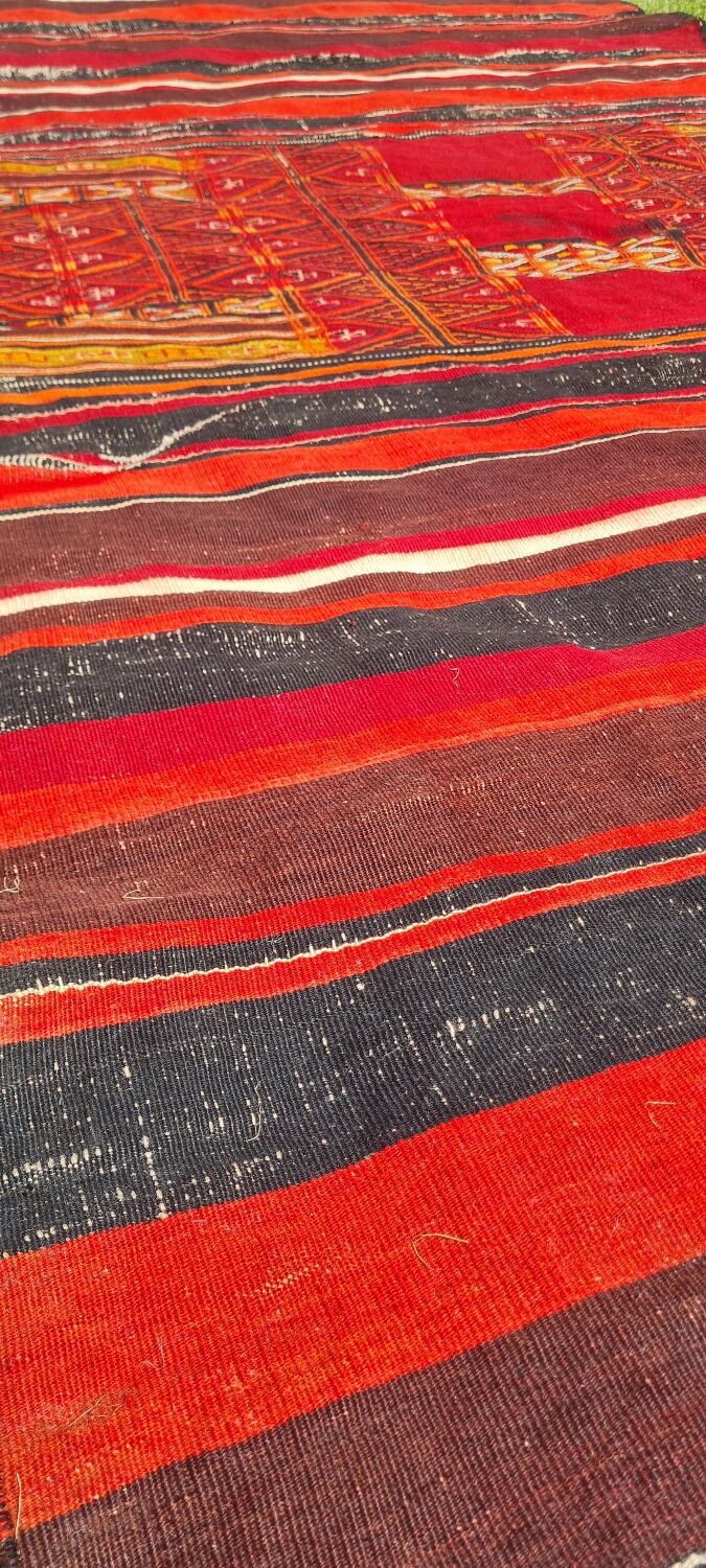 Kilim carpet 280 x 150
