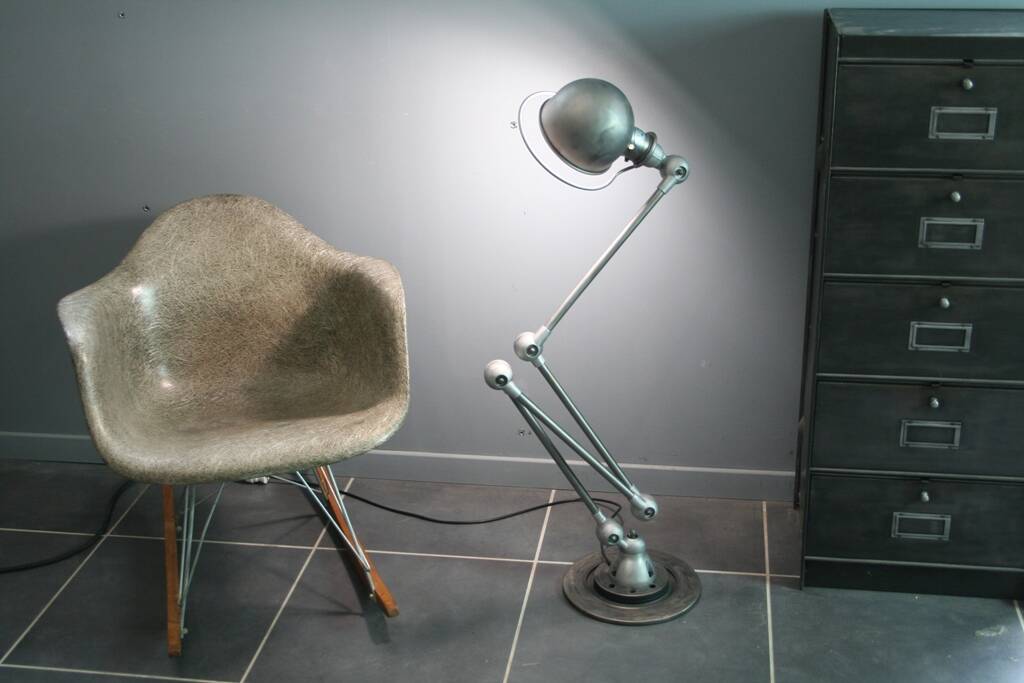 Lampe jieldé 4 bras vernis incolore mat industriel vintage