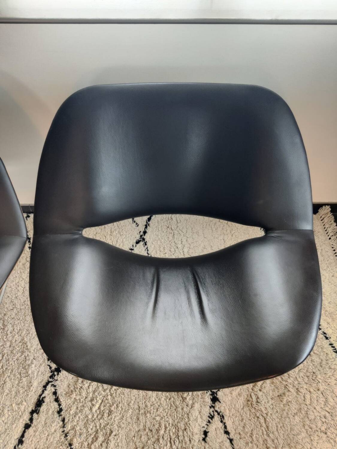 Pair of Lips armchairs