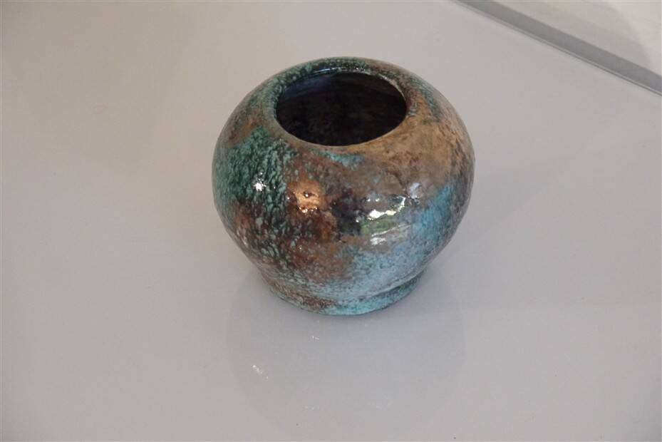 1960 ceramic round vase