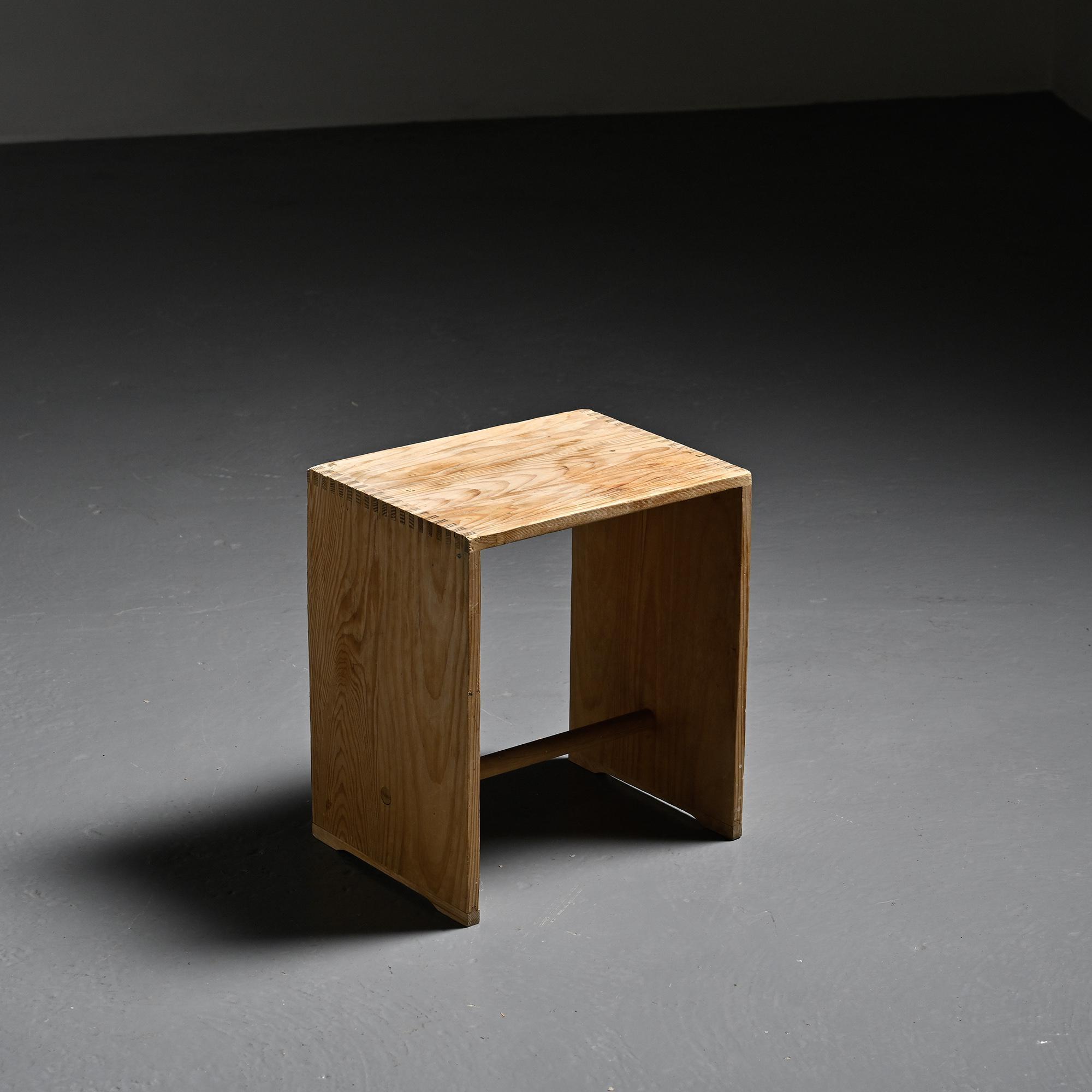 Limited edition signed Ulm stool by Max Bill, Wohnbedarf, 1992