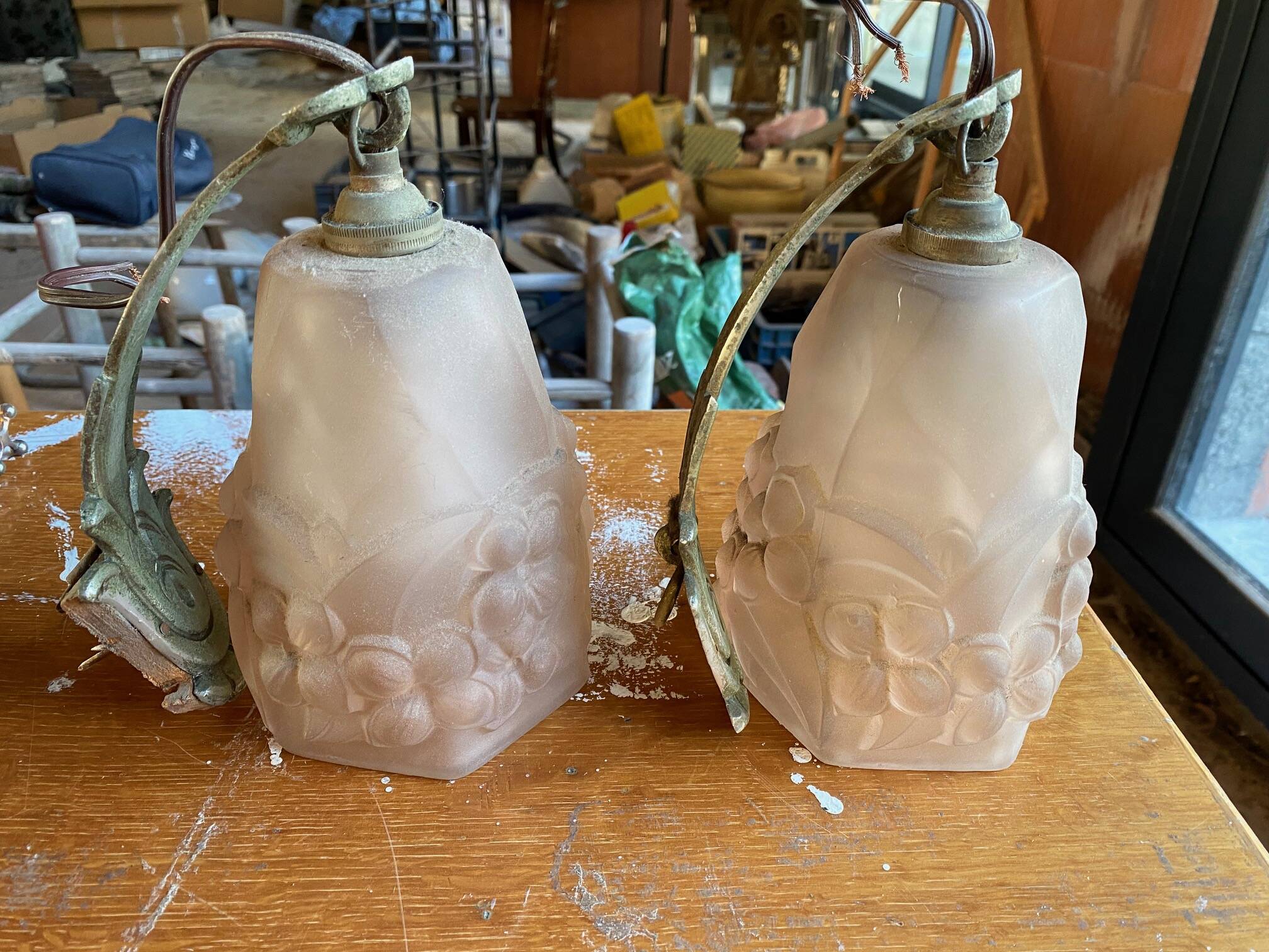 Pair of art deco silvered bronze wall lights with tulips signed ros