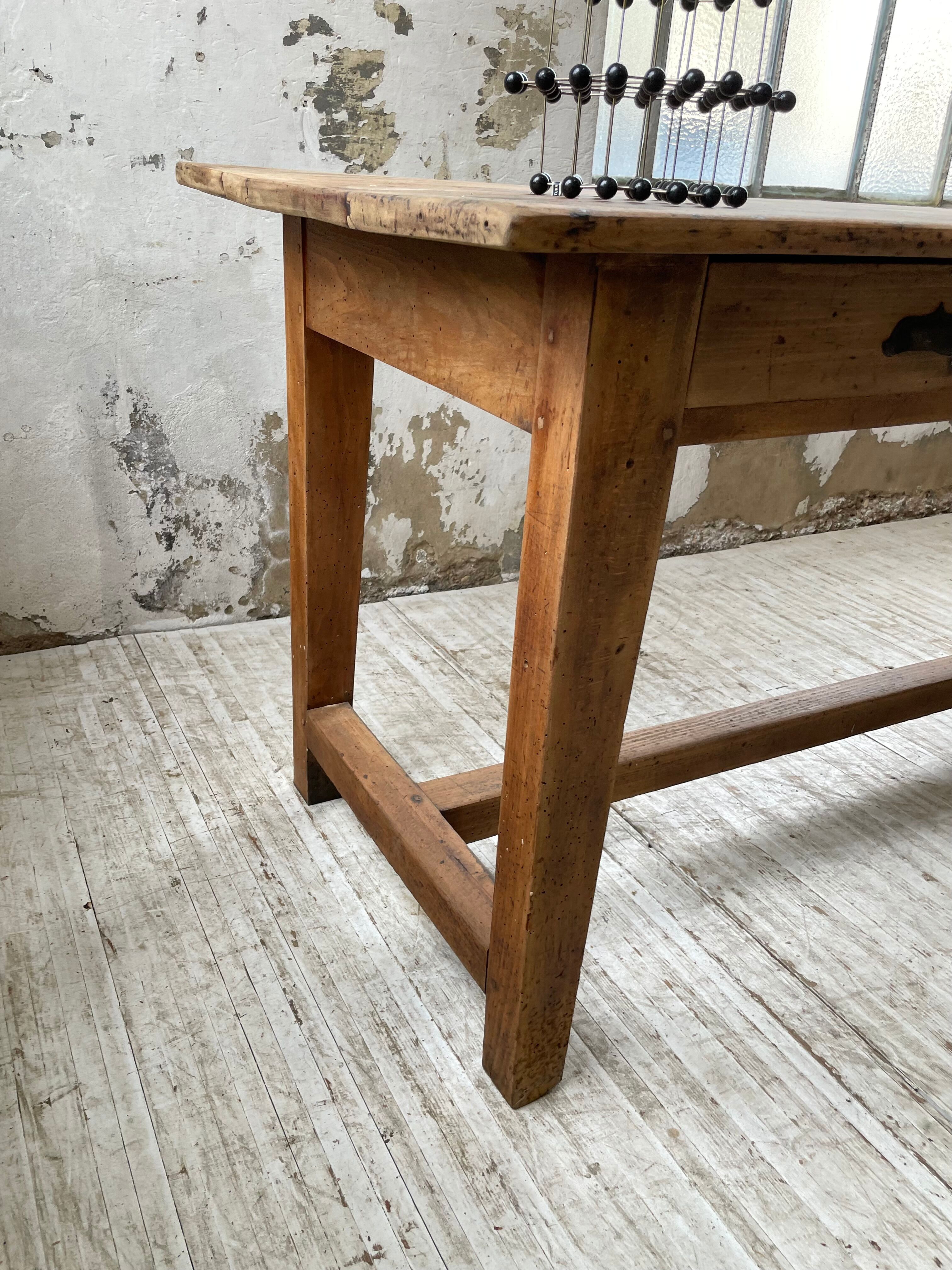 Oak island farmhouse table 2m