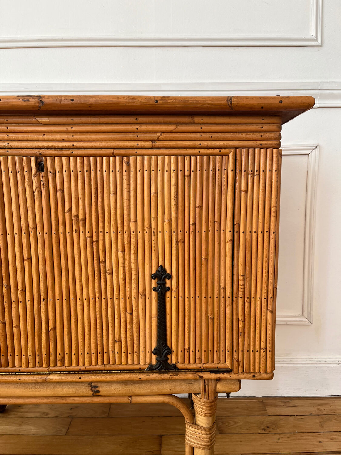 Vintage rattan bar furniture