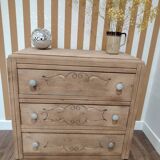 Art Deco chest of drawers