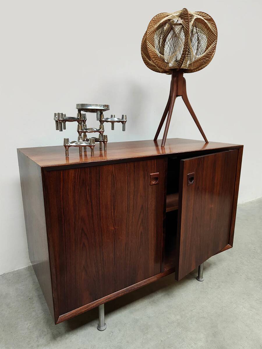 Vintage storage cabinet sideboard 'Minimalism'