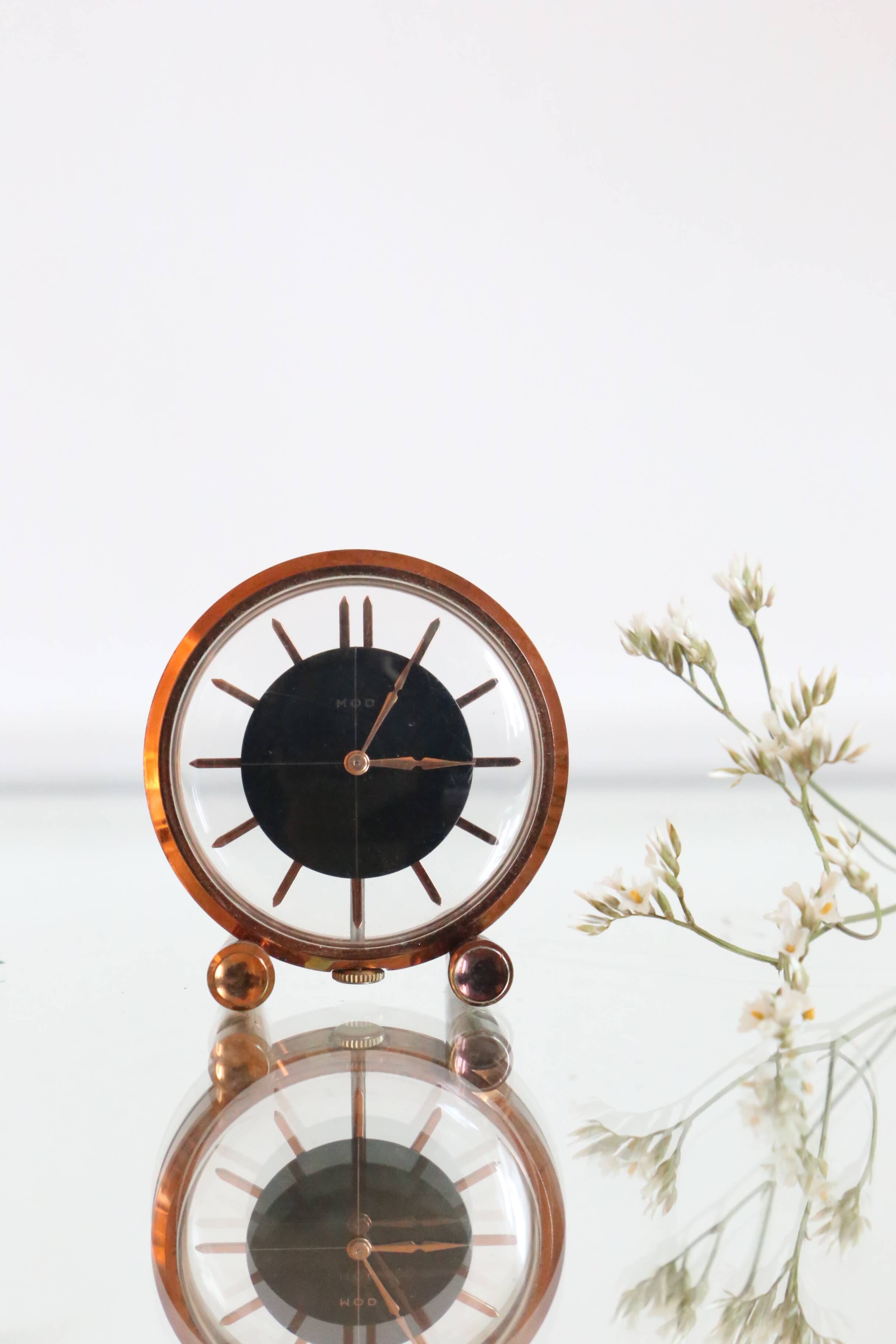 Desk clock, MOD, 1940/50