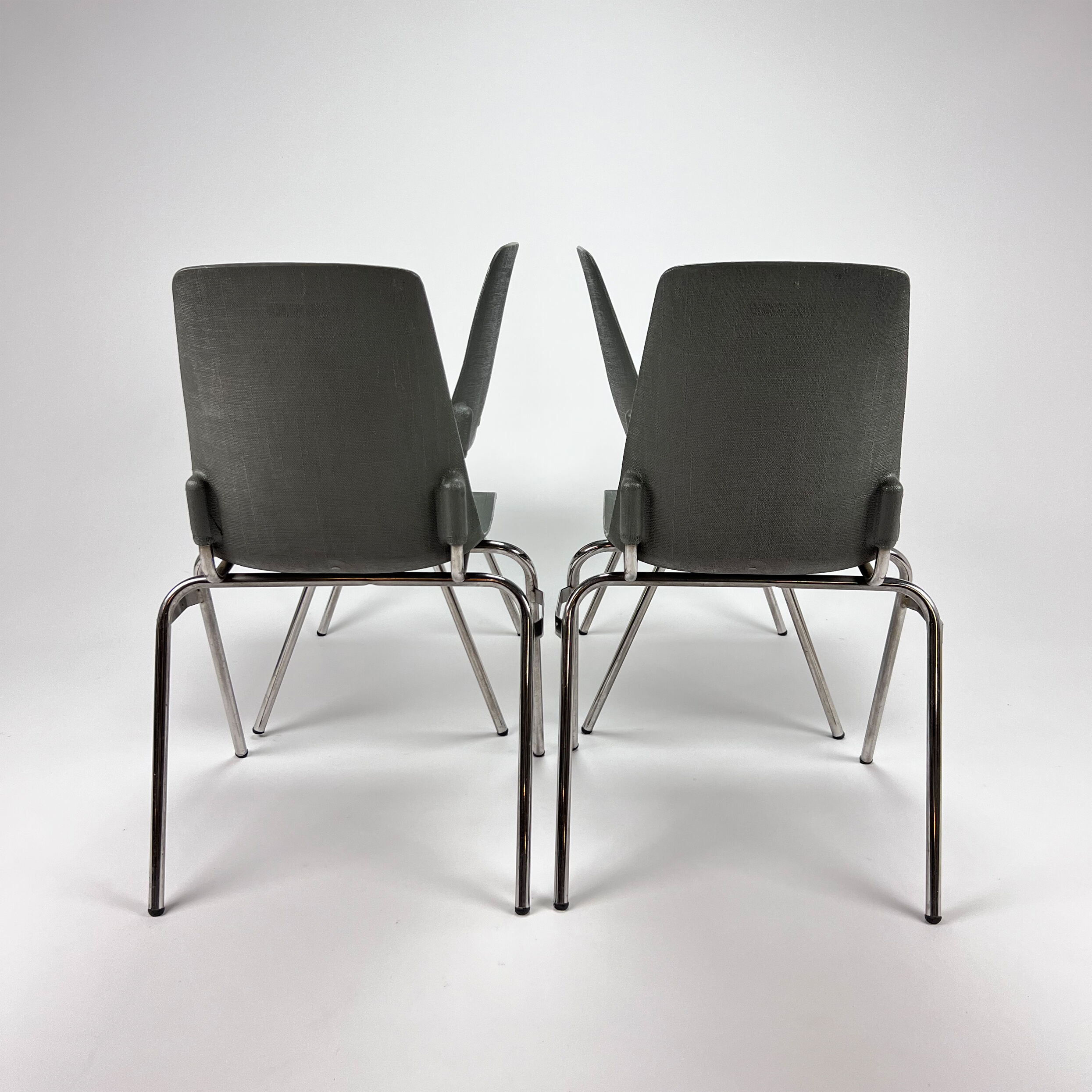 Set of 4 Vintage Fantasia chairs, France, 1960s