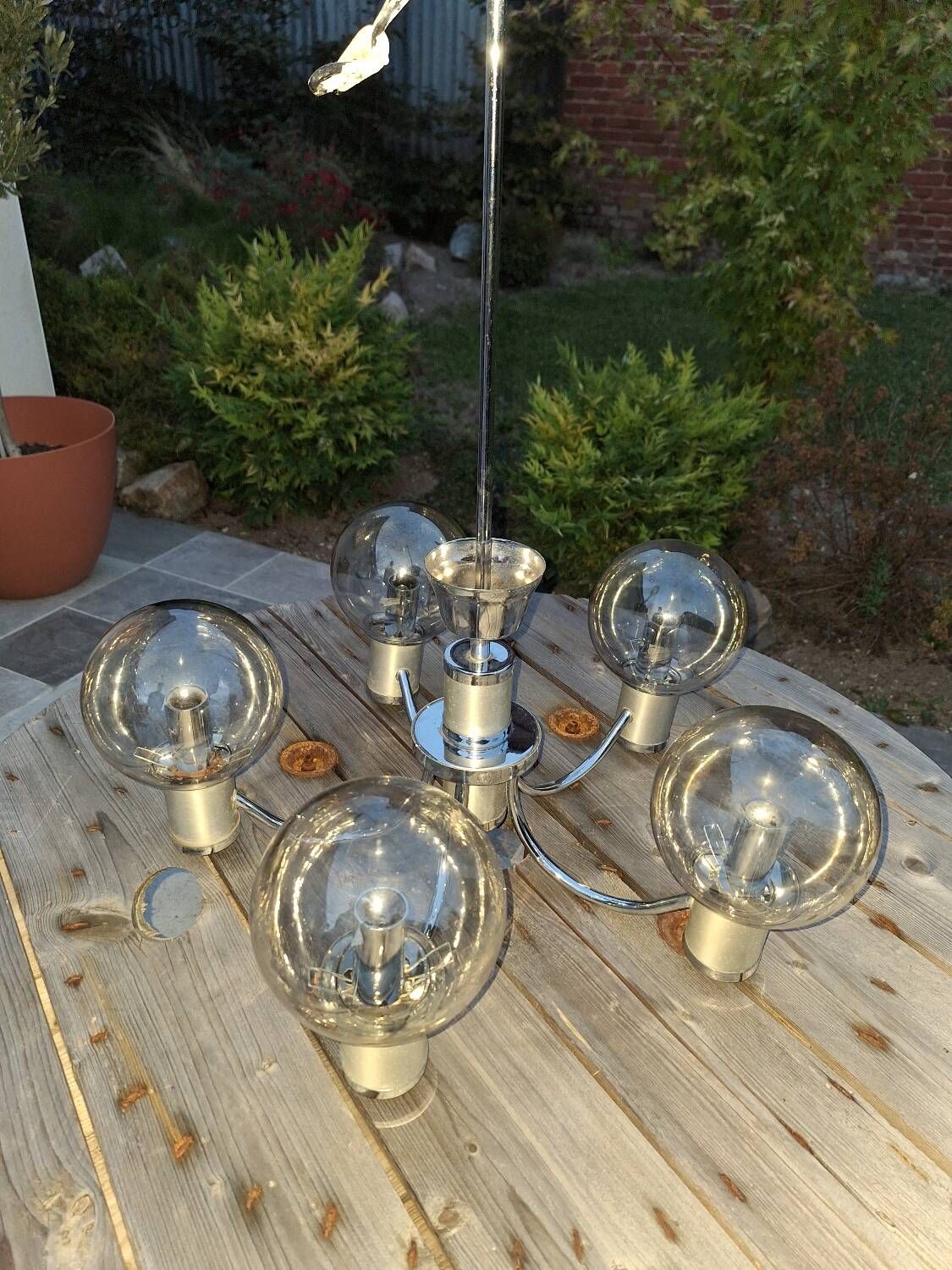 Ancien Globe De Lustre En Verre à Gradins Par Taito - Suspension Vintage XXe Siècle