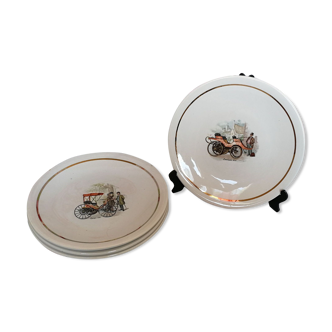4 anciennes assiettes à dessert K&G Luneville, motif voitures anciennes