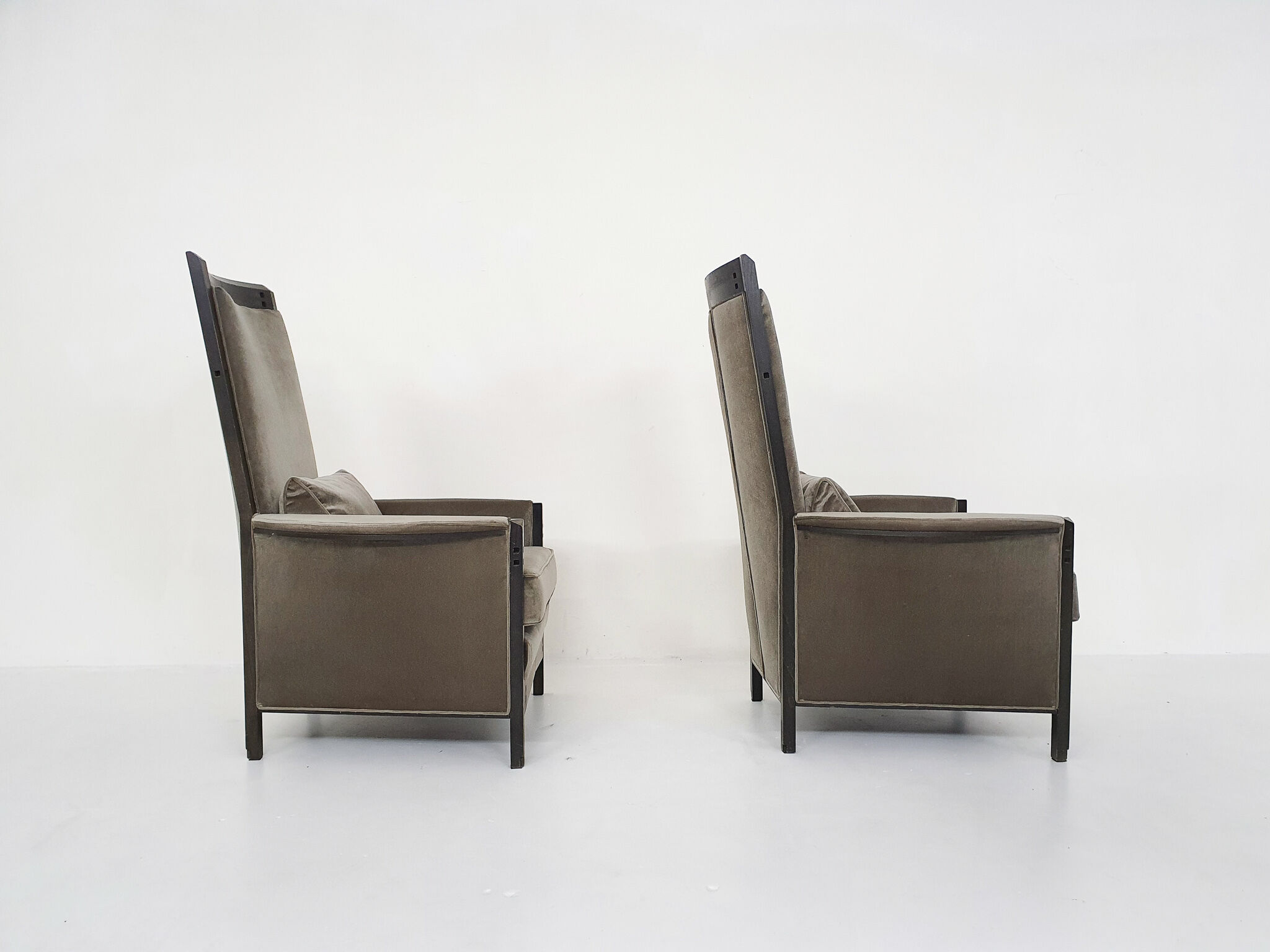 Ensemble de deux. fauteuils Umberto Asnago pour Giorgetti « Peggy 63970 », Italie 1990,s