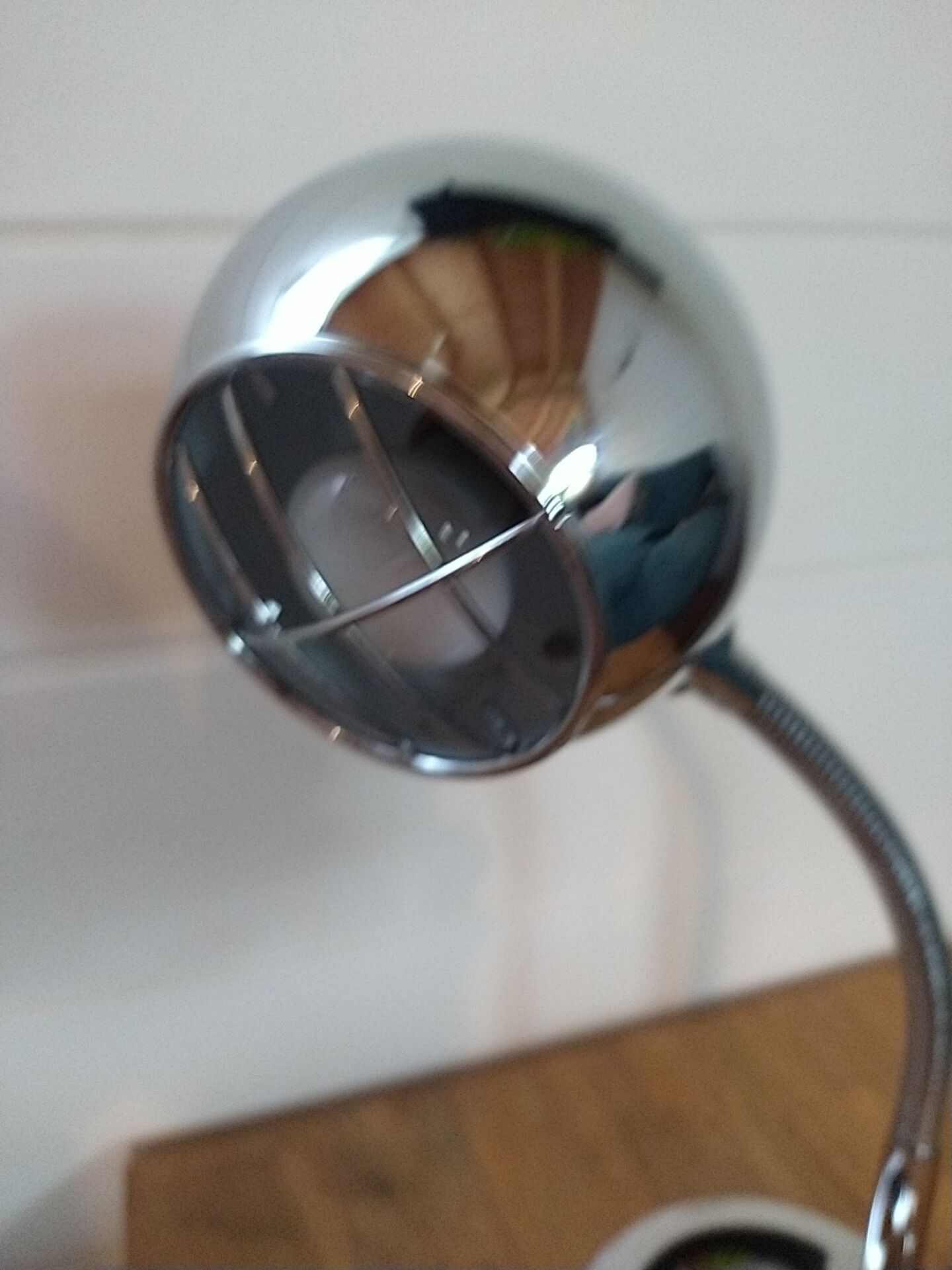 Eye ball space age lamp. Chrome.