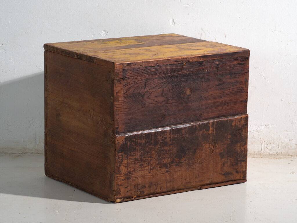 Chinese chest with original painting – China, circa 1900