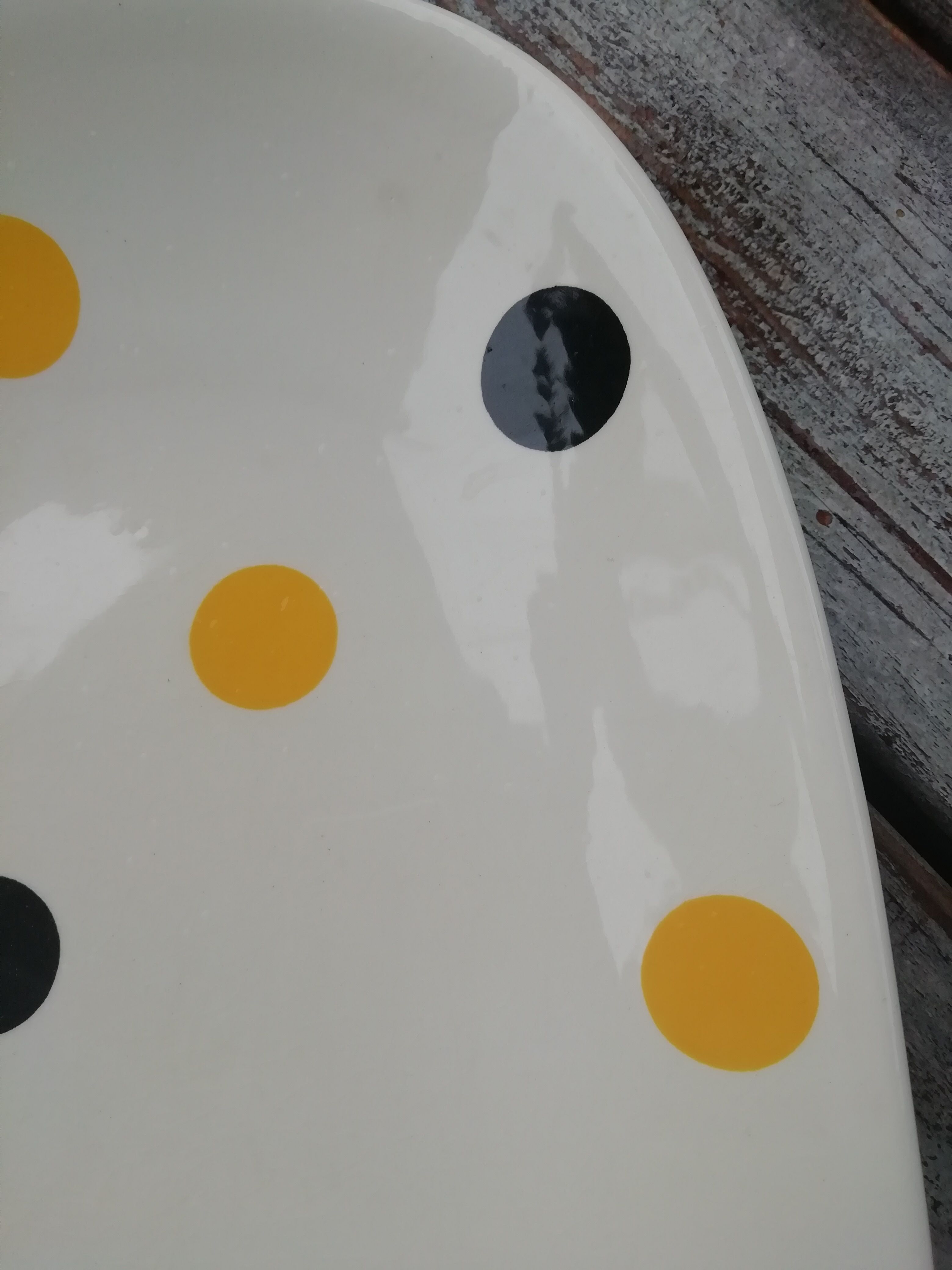 Gien pea dish