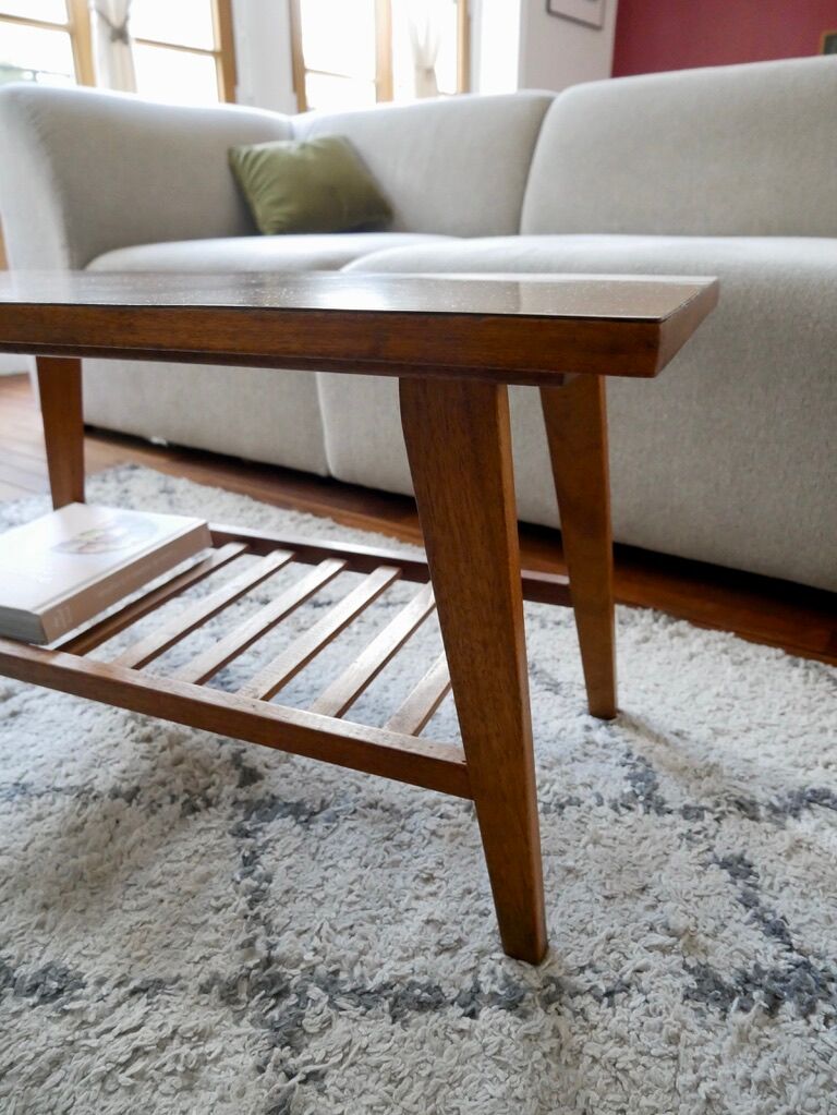 Table basse design scandinave